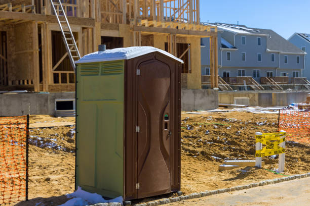 Portable Toilet Options We Offer in Madison Heights, MI